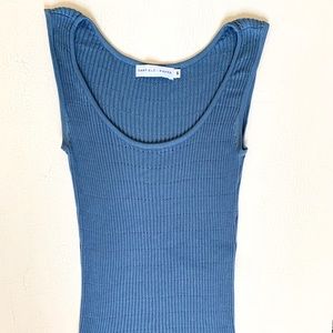100% Spun silk Garfield & marks top.